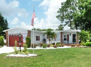 10082 Broken Woods Ct, North Fort Myers, FL 33903