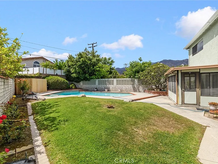 5 Carol Pine Ln — Photo 43