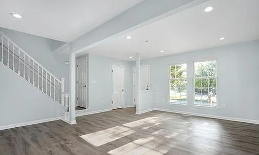 Renovated End-Unit TH, Sleek Modern Finishes! — Photo 3