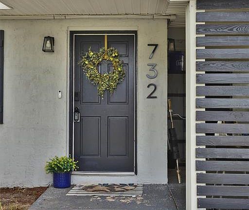 5th image of 732 LOGAN DRIVE