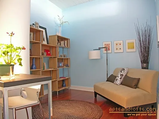 Rented by aptsandlofts.com | media 28