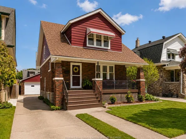2306 Lincoln Rd, Windsor, ON N8W 2R5