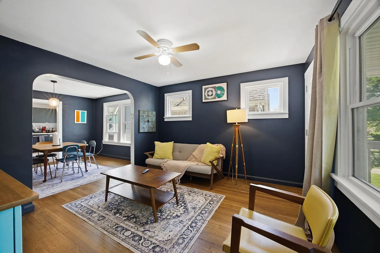 3 bed, 1.0 bath, 796 sqft, $3,376 — Photo 1