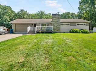 800 Center Rd, Akron, OH 44319