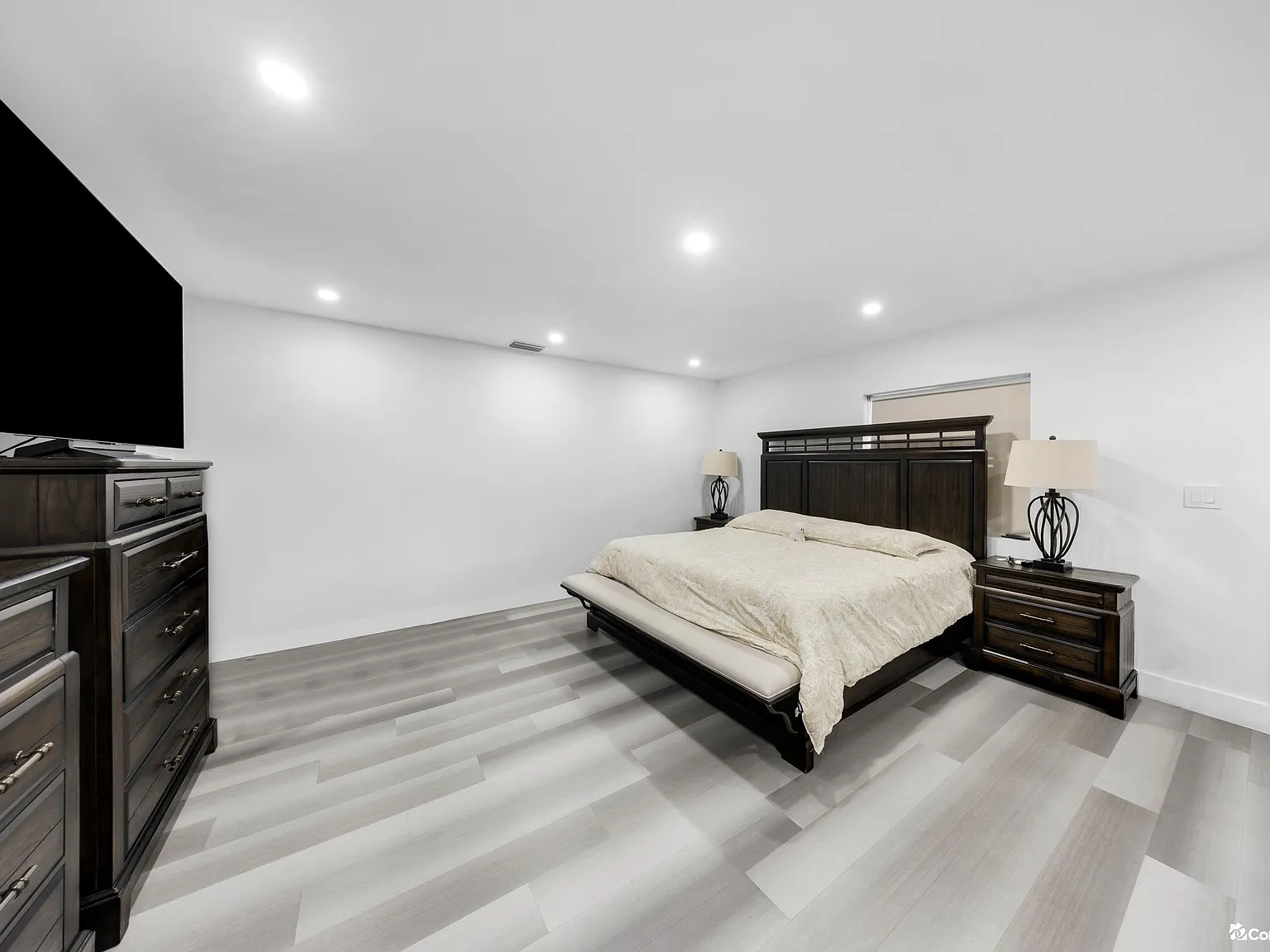 3 bed, 2.0 bath, $4,600 — Photo 2