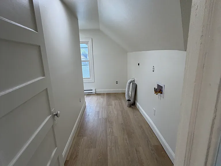 25 Lorenzo St #3 — Photo 12
