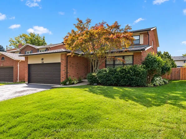 1149 Mesa Cres, Mississauga, ON L5H 4B3