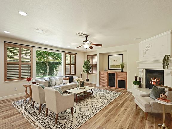 5th image of 2107 Katnich Ln