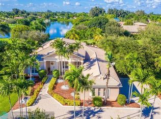 13951 SW 31st St, Davie, FL 33330