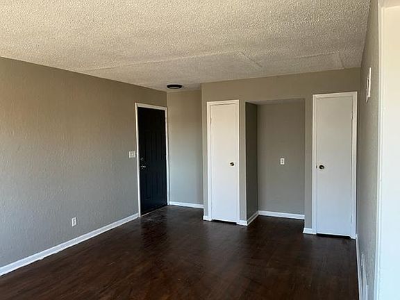 3rd image of 3410 Harrison St #18