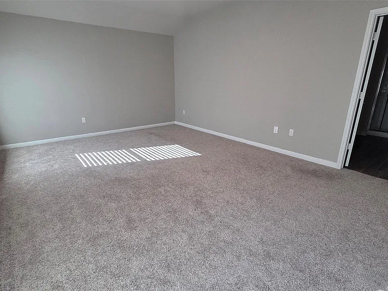 137 Arrowhead Vine St — Photo 12
