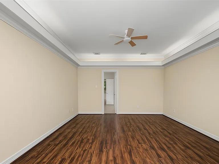 14135 Swallowfield Dr — Photo 14