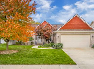 4377 Westminster Pl, Columbus, IN 47201