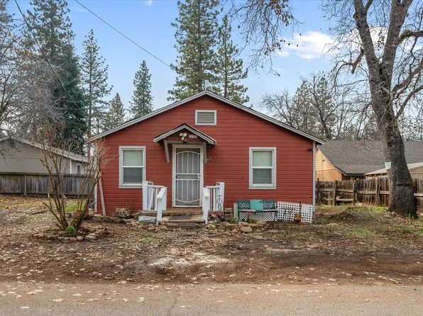 21722 3rd St, Burney, CA 96013