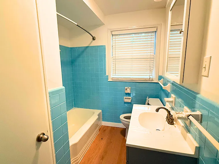1400 9th Ave — Photo 11