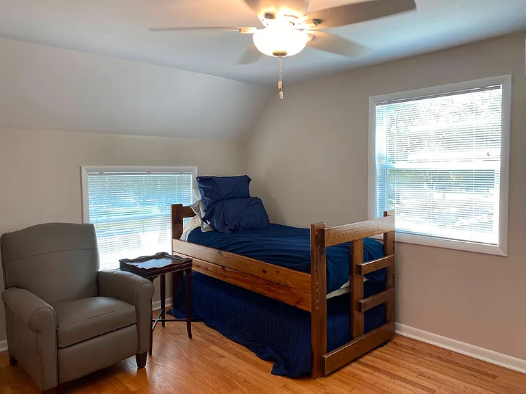 813 Crawford Ave #813 — Photo 11