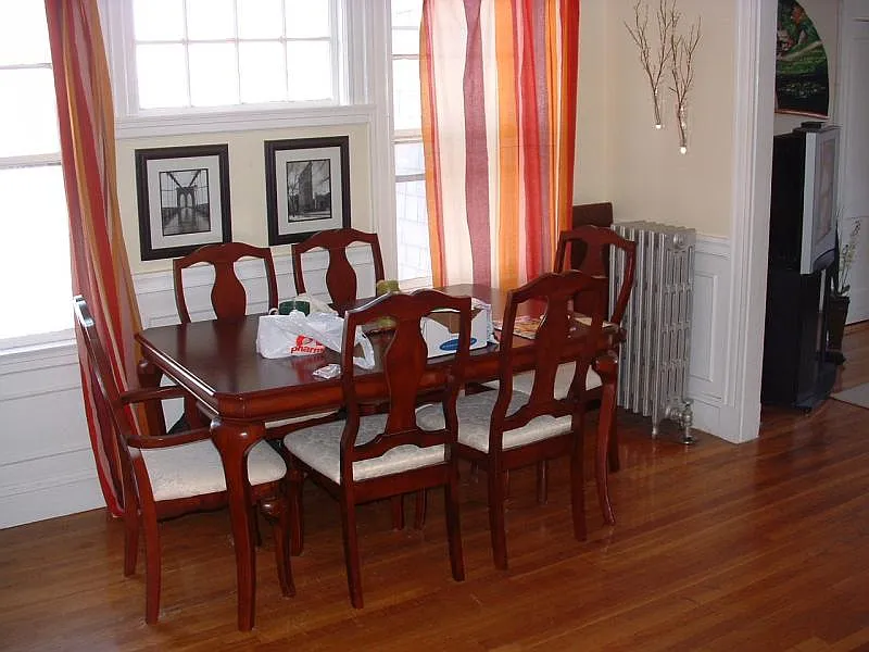 3 bed, 1600 sqft, $3,150 — Photo 3