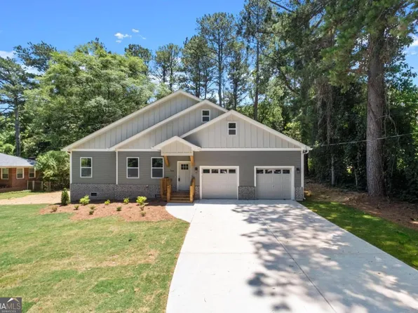 866 Jefferson Ave, East Pt, GA 30344