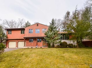 12 Abbott Rd, Wayne, NJ 07470