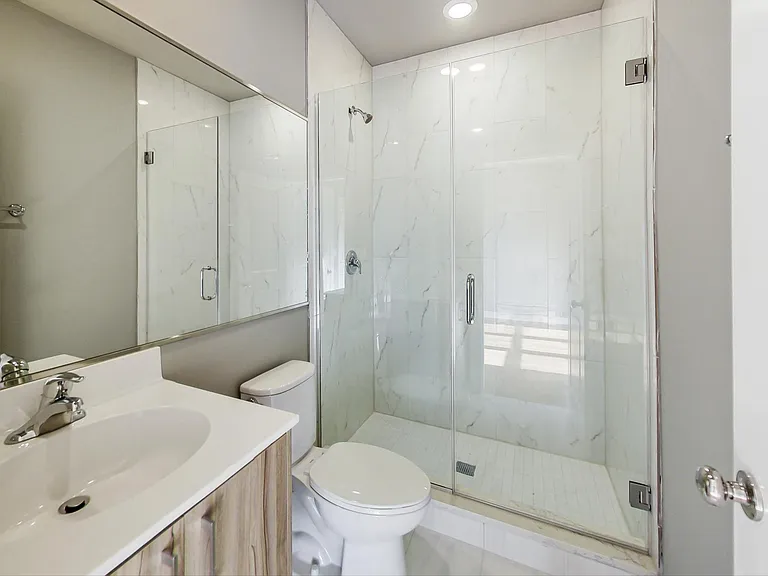 6204 S Kimbark Ave #1W — Photo 16
