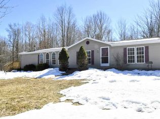 2198 E Cody Estey Rd, Pinconning, MI 48650
