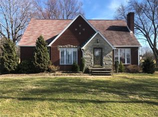 6254 Columbus Rd, Louisville, OH 44641