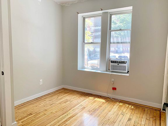 5th image of 615 W 184th St APT 1C