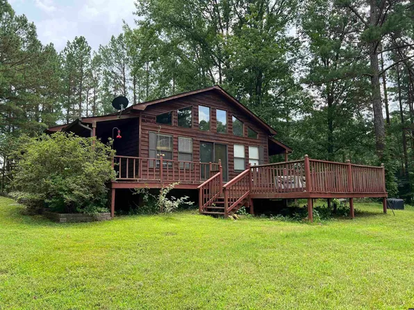 1042 Adams Rd, Martin, TN 38237
