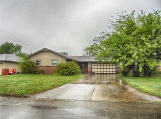 1412 Thompson Dr, Shawnee, OK 74801