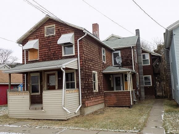 2nd image of 114 Liberty St