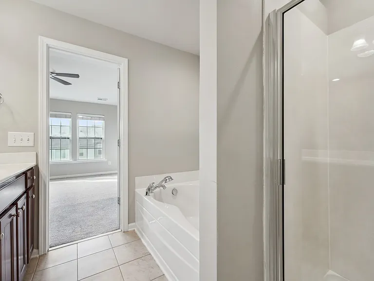 8223 Pilots View Dr — Photo 17