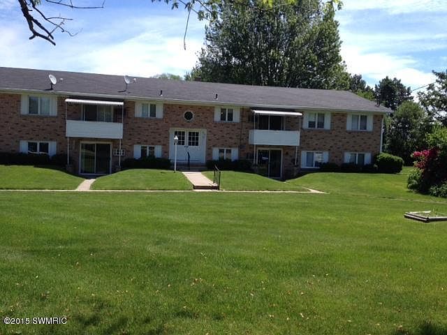1st image of 5368 36th Ave APT 28