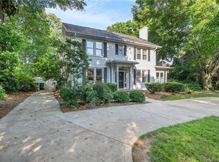 1317 Providence Rd, Charlotte, NC 28207