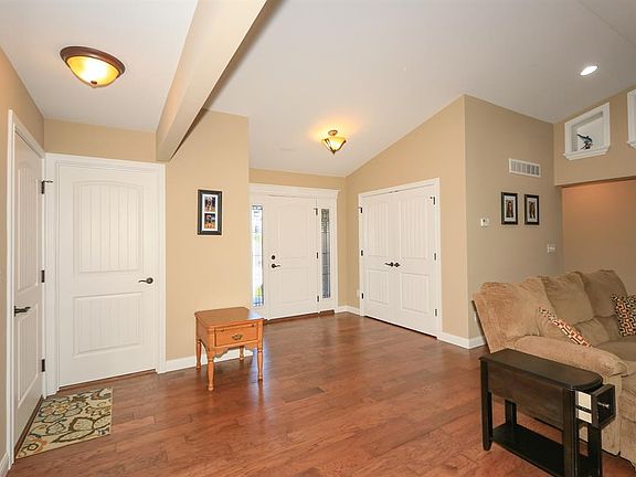 4th image of 145 Liza Ln