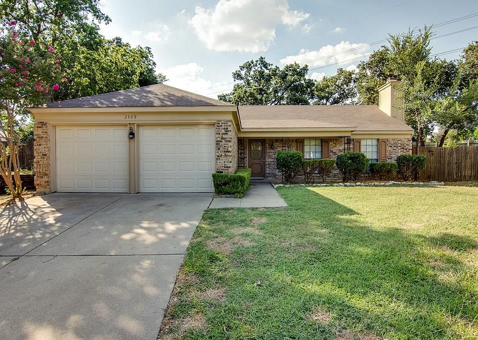 2nd image of 2309 Harrington Ct