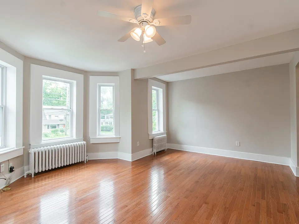 169 S Harrison St #22