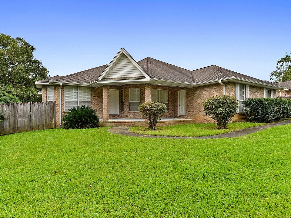1st image of 12458 Pineridge Ct