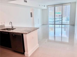 950 Brickell Bay Dr APT 1701, Miami, FL 33131