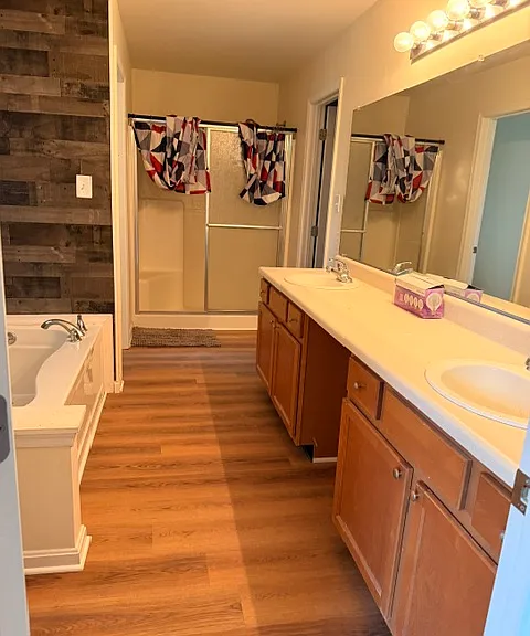 102 Martin Ct — Photo 21
