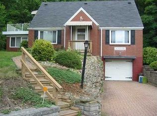 108 Daren Ct, White Oak, PA 15131