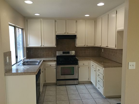 3rd image of 1432 Jamison Ct