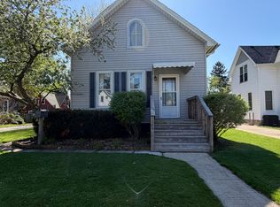 1706 Monroe St, La Porte, IN 46350