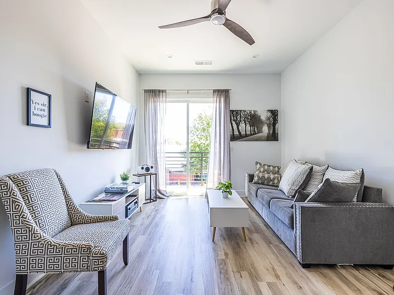1155 Custer Ave SE #305 — Photo 4
