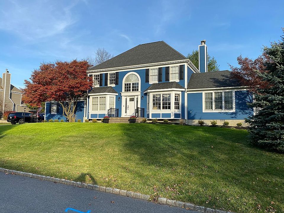 1st image of 107 Pelham Dr