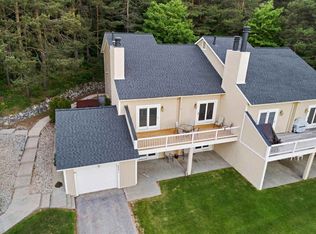 4680 Camelot Dr #23, Harbor Springs, MI 49740