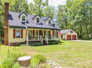 3433 Hales Point Rd, Farnham, VA 22460