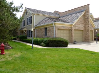 1911 W Ashbury Ln #12-C, Inverness, IL 60067