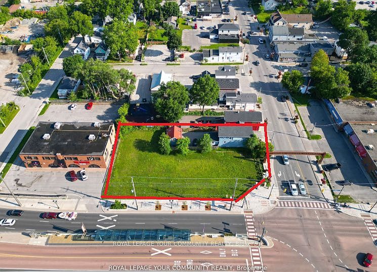 1st image of 11 Main St E