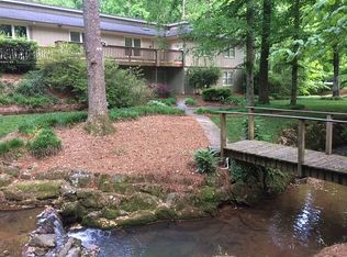 331 Henderson Rd, Greenville, SC 29607