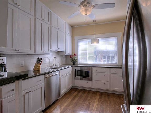 4th image of 105 S 50th St